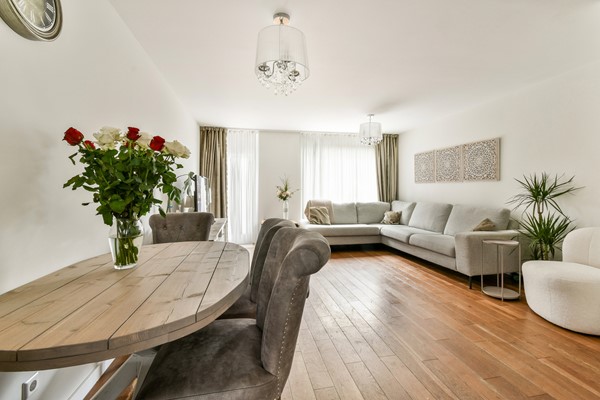 Medium property photo - Knokkestraat 1, 1066 WK Amsterdam